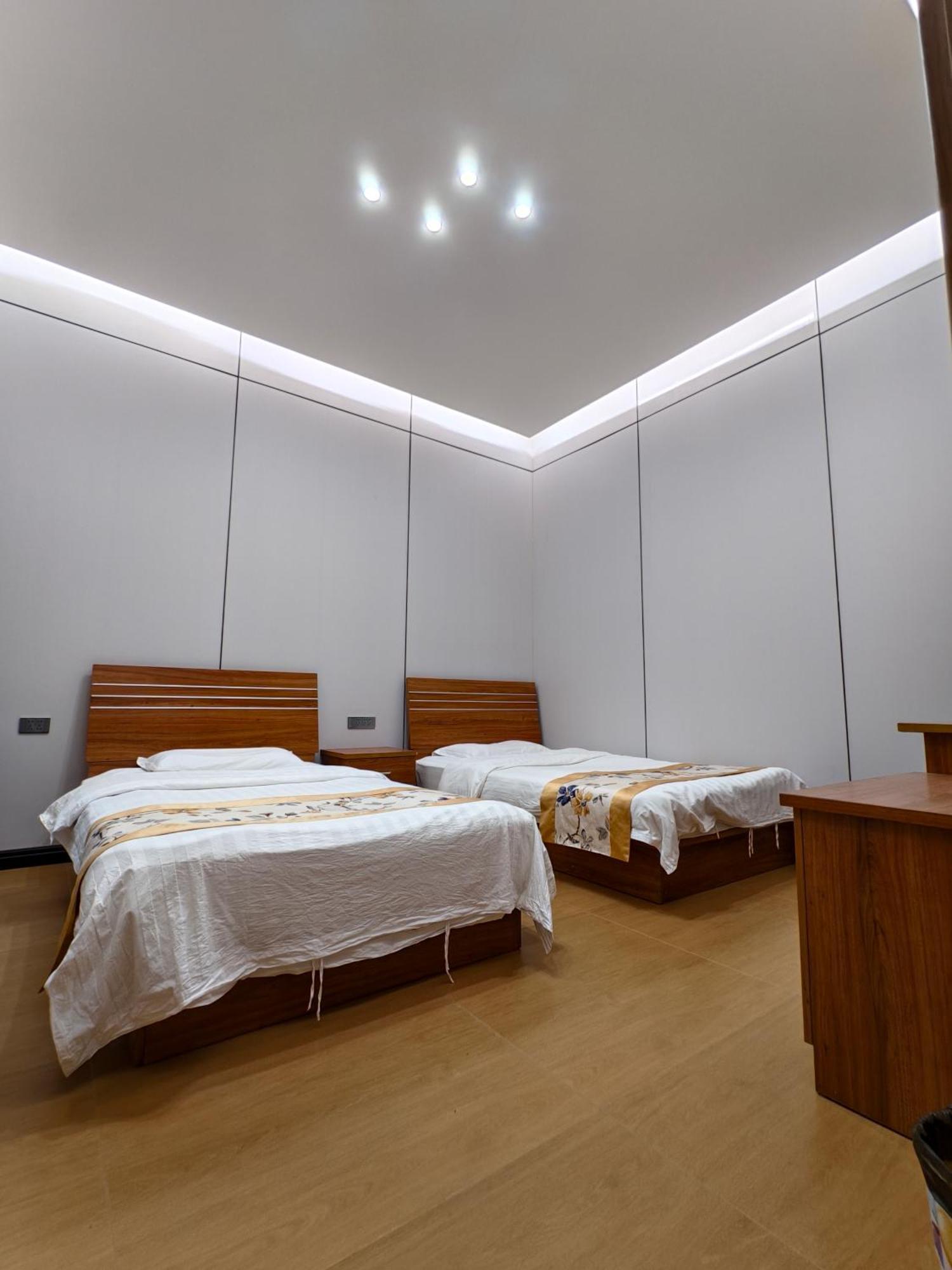 Huashan International Youth Hostel Huayin Экстерьер фото